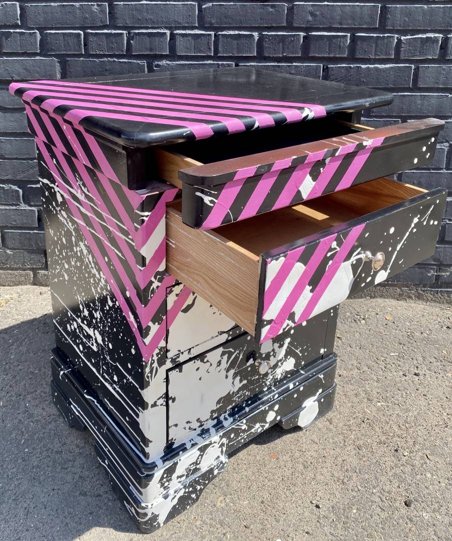 Тумбочка, Night stand, дизайнерская окраска  61x46x79 см