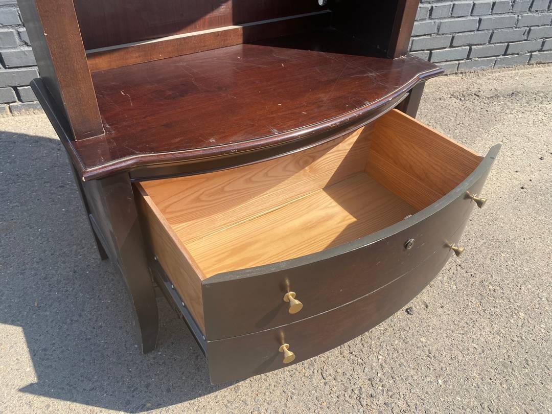 Книжный шкаф, Curved Front Bookcase, цвет Dark espresso 97x48x209 см