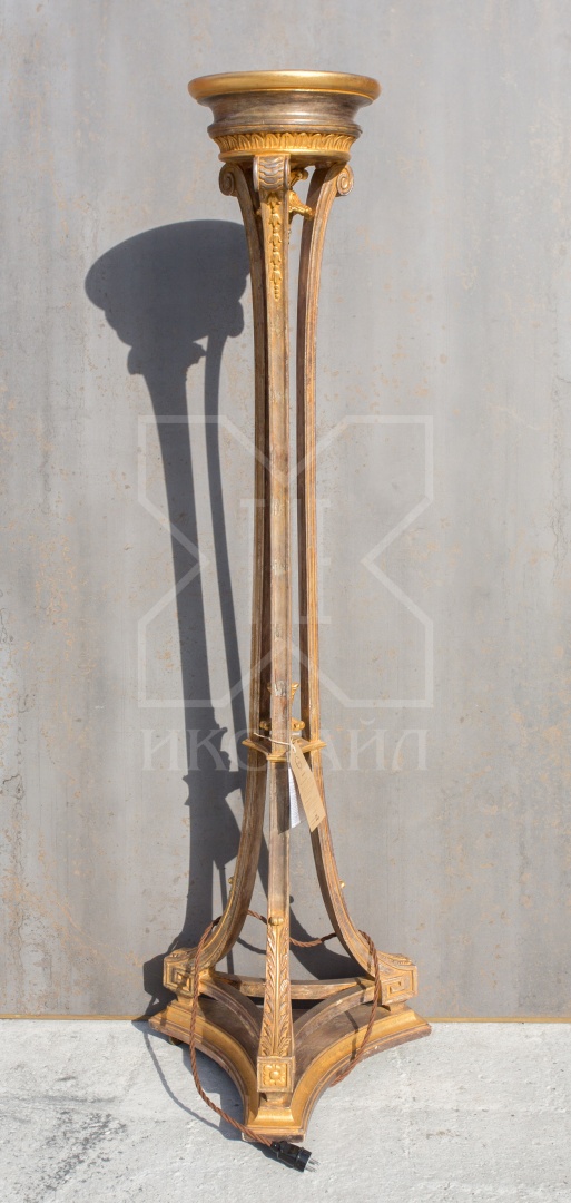 Светильник напольный, декор 260. Доп.комплектация: латунные ролики, ретрокабель, LED RGB