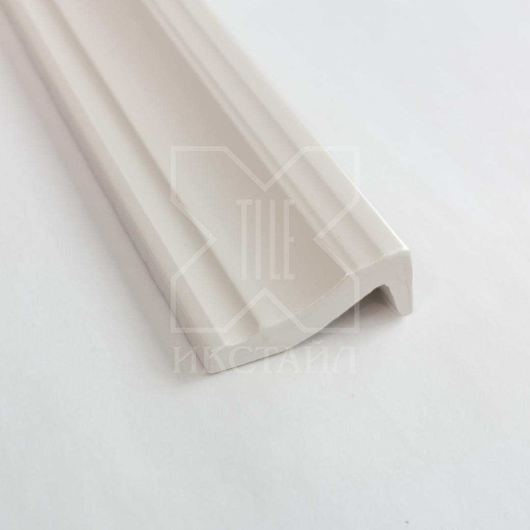 Карниз Белый 6,5x40 см