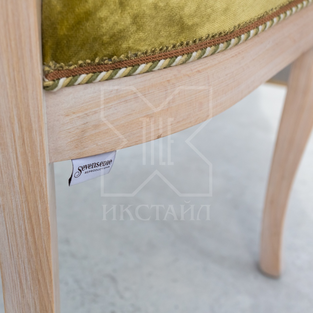 Полукресло, мод. Кроче, 56х55хh95 см, отделка: декапе, ткань: B4H