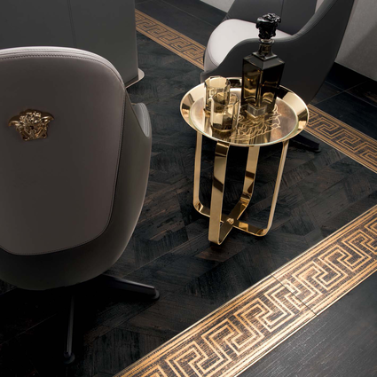 ' - Versace Eterno